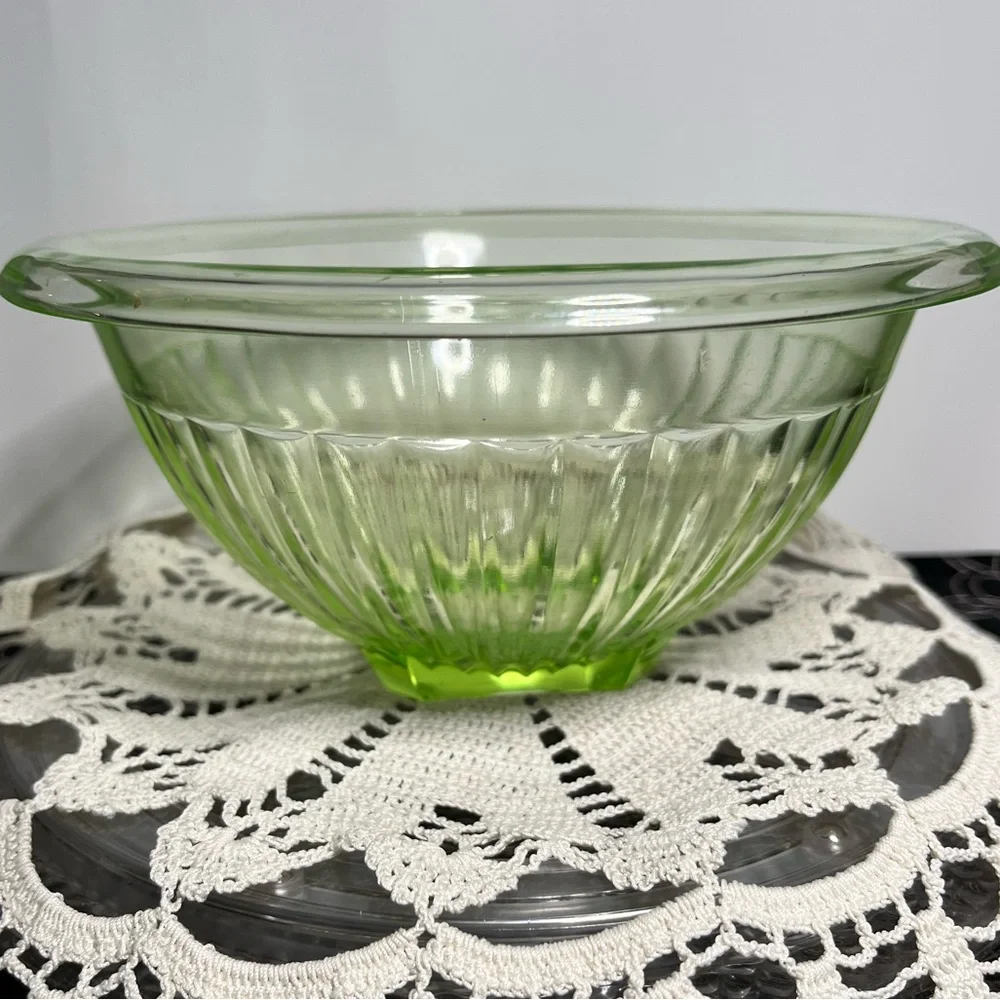Depression Glass this gorgeous
